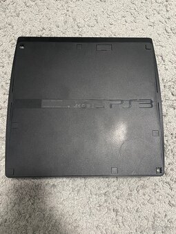 PlayStation 3 Slim - 3
