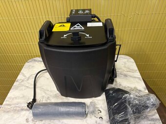 Stroj na suchý led – 3500 W, model QM-02) (92) - 3