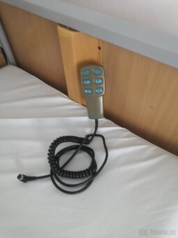 Polohovací postel elektrická - 3