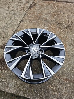 1ks Alu kolo ŠKODA DOFIDA 18" - 3