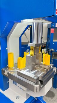 Hydraulický lis s C-rámem RHTC, PPC-28, 28 tun - 3