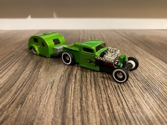 Predám modely Maisto 1/64 - 3