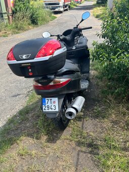 Suzuki burgman 125 - 3
