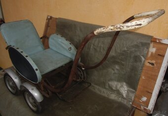 Retro dětský kočárek - 3