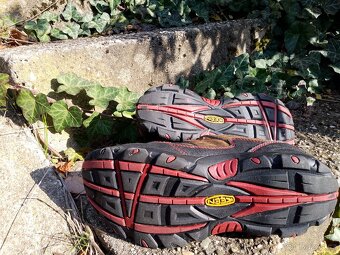 dětské boty Keen pagosa vel.35 - 3