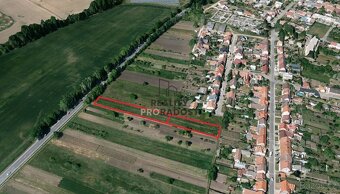 Prodej stavební parcely 4274 m2 v obci Lužice, lokalita Záhu - 3
