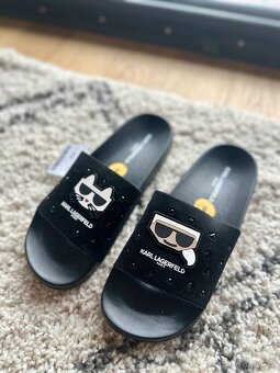 ČERNÉ PANTOFLE KARL LAGERFELD - 3