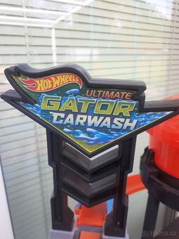 Hot Wheels Gator automyčka - 3