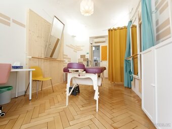 Pronájem masérny 20 m2 Praha 2 - Nové město - 3