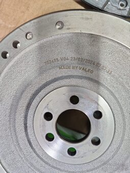 Spojka Valeo komplet Octavia 3 Superb 3 - 3
