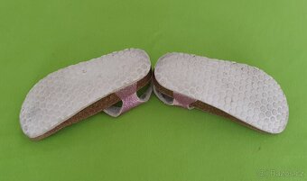 Třpytivé sandáy vel. 29 - 3