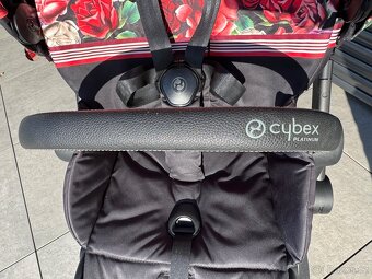 Cybex Priam 4 + Seat Pack Spring Blossom dark - 3