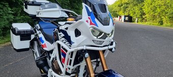 Honda africa twin crf 1100 adventure - 3