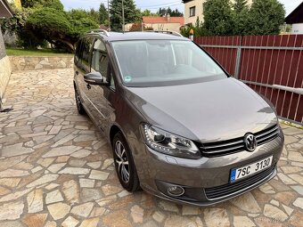 Volkswagen Touran, 1.4TSI 103KW HIGHLINE Bi-Xenon - 3
