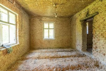 Rodinný dům k rekonstrukci Budišov nad Budišovkou, okr. Opav - 3