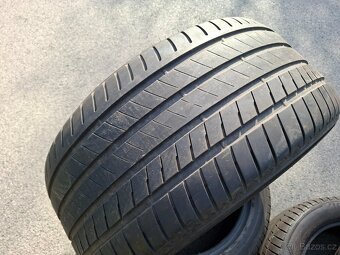 BMW X5, X6 - Pneu 305/40 a 275/45 R20 letní - 3