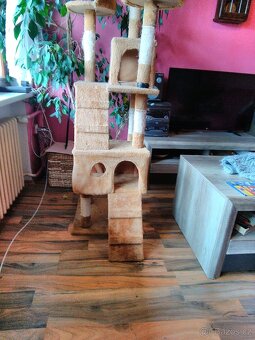 Škrabadlo strom pro kocky - 3