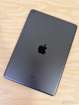 Apple iPad 10.2 (2019) - 3