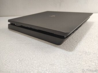 PS4 slim 500GB bez ovladače - 3
