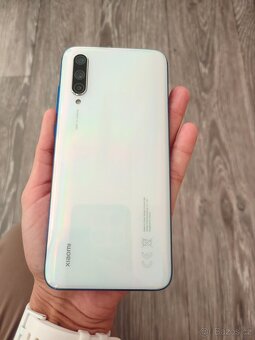 Xiaomi Mi 9 lite - 3