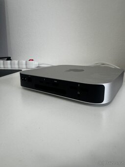 Apple Mac mini / M2 / 8GB / 256GB SSD / stříbrný - 3