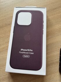 Apple kryt z tkaniny FineWoven s MagSafe na iPhone 15 Pro - 3