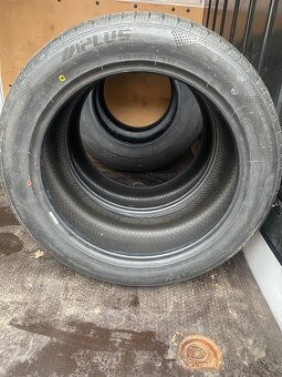 Prodám zimní pneu 255/45r18 - 3