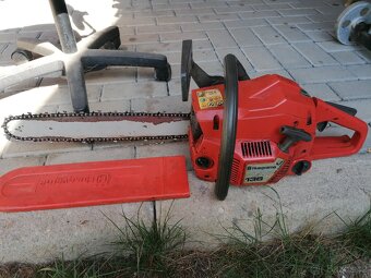 Pila Husqvarna 136 - 3