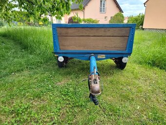 Přívěsný vozík za auto - 3