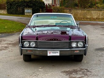 Lincoln Continental - 3