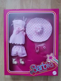 Mattel Barbie Ikonické filmové oblečky růžové a modré - 3
