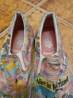Tenisky slip-on Vans Disney vel. 40,5 - 3