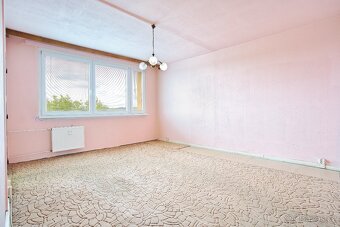 Prodej bytu 3+1, panelový, 68 m2, OV - 3