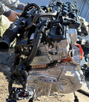 Motor XM15A-P92G Hybrid 1.5 HEV + převodovka automat Toyota - 3