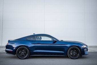 Ford Mustang 2.3 turbo rok 2020 - 3