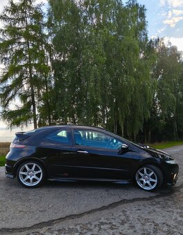 Honda Civic Type-R 8G - 3