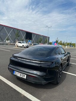 Porsche Taycan 4S - 3