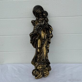 Krásná nástěnná socha Panna Marie - 3