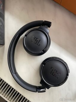 bezdrátová sluchátka JBL tune 520BT - 3