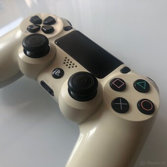 PlayStation 4 (500 GB) - 3