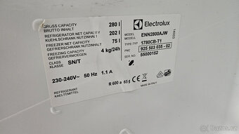 Vestavná lednice Electrolux ENN 2800AJW - 3