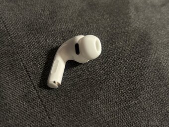 AirPods Pro 3 - 3