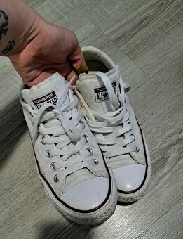 Converse 39 - 3