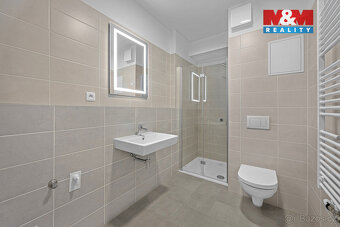 Prodej bytu 1+kk, 32 m², Hradec Králové, ul. Antonína Petrof - 3