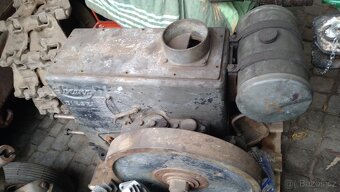 Stabilní motor lorenz - 3