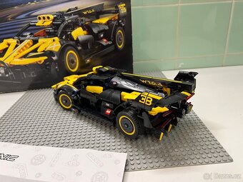 LEGO TECHNIC - Bugatti Bolide - 42151 - 3
