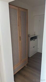 Skříň, šatní skříň - 3