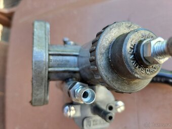 CZ 175 502 prase karburátor Jikov 2924SD14b sytič - 3