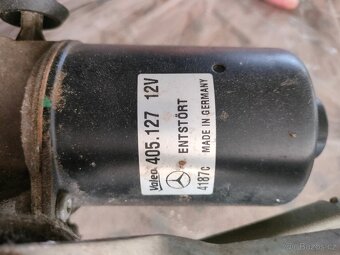 Mechanismus stěračů Mercedes Benz w245 - 3
