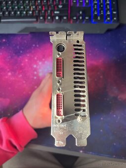 Gainward 8800 GT - 3